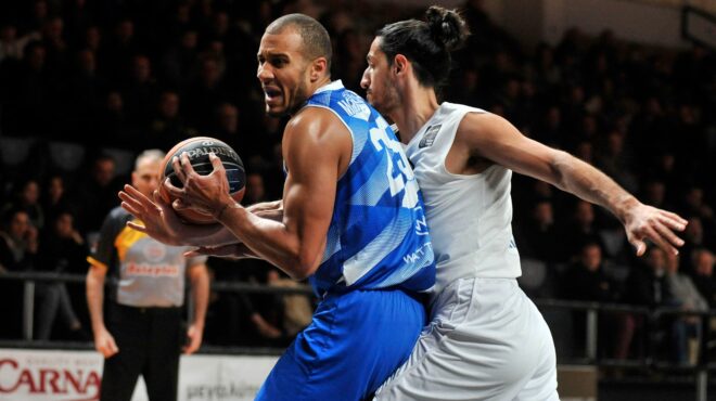 αεκ-ανακοίνωσε-την-απόκτηση-του-τζόρν-562802740