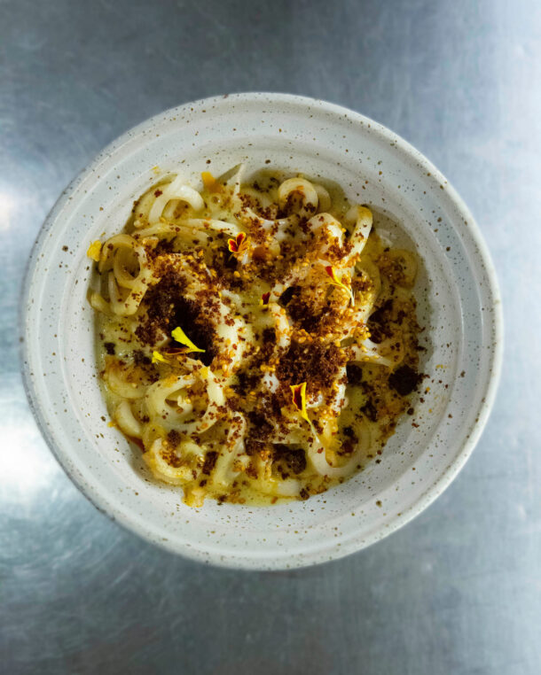 Φαγητό μετά το θέατρο: 8 κουζίνες στην Αθήνα που κλείνουν αργά την αυλαία-2