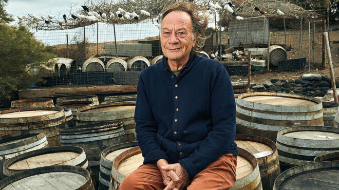 το-costa-navarino-γίνεται-προορισμός-οινοτουρισμ-562759663