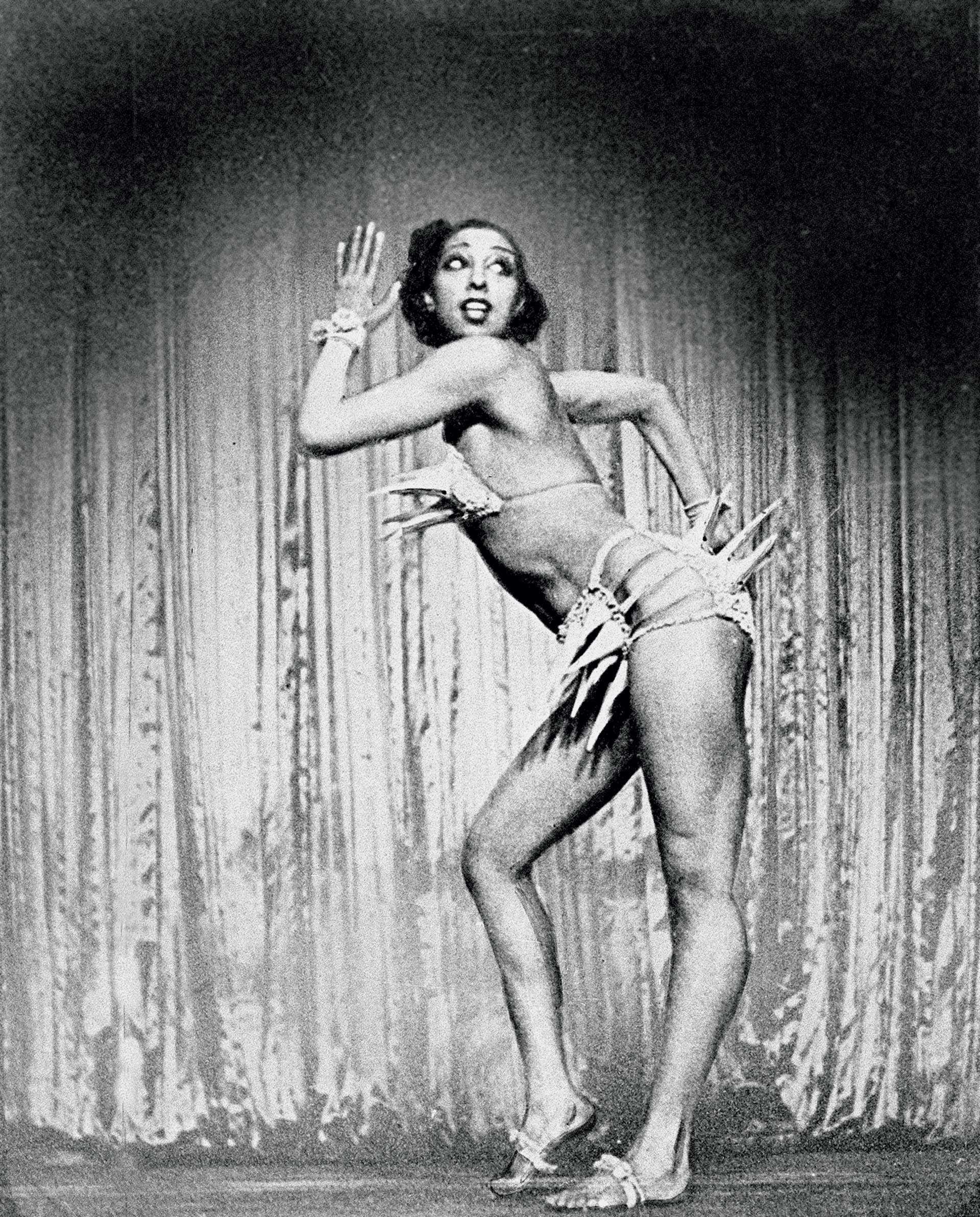 Ζοζεφίν Μπέικερ – Ολη ζωικότητα, όλη μορφασμούς!-7