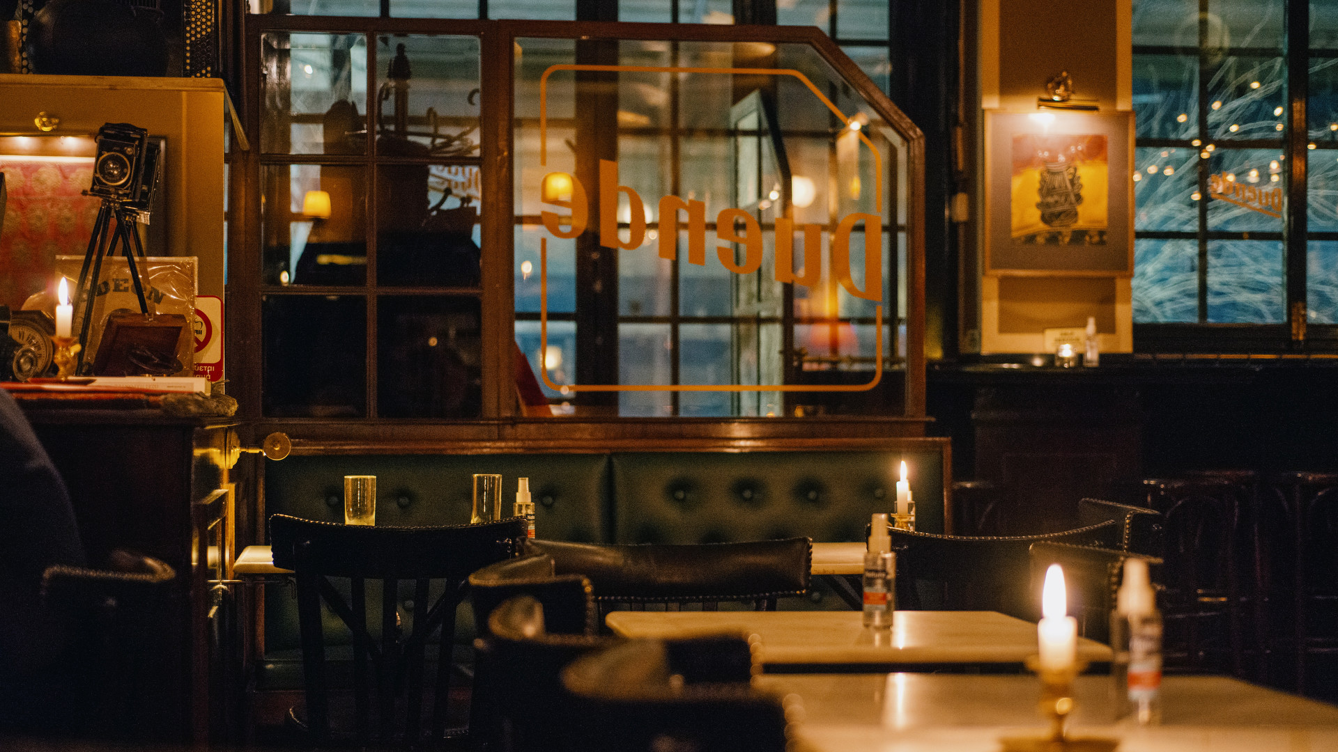 Χριστούγεννα στην Aθήνα: 17 μαγαζιά που μας βάζουν στο κλίμα της γιορτής-7