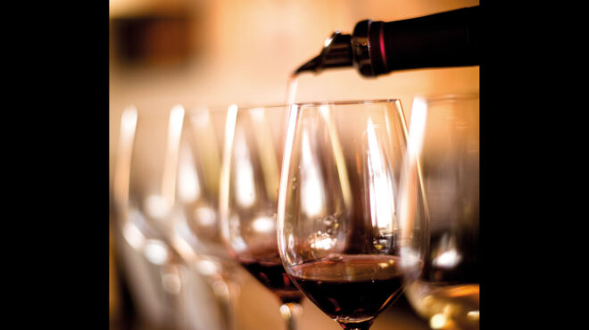 ενα-πανηγύρι-για-το-κρασί-στο-κέντρο-τη-562770349