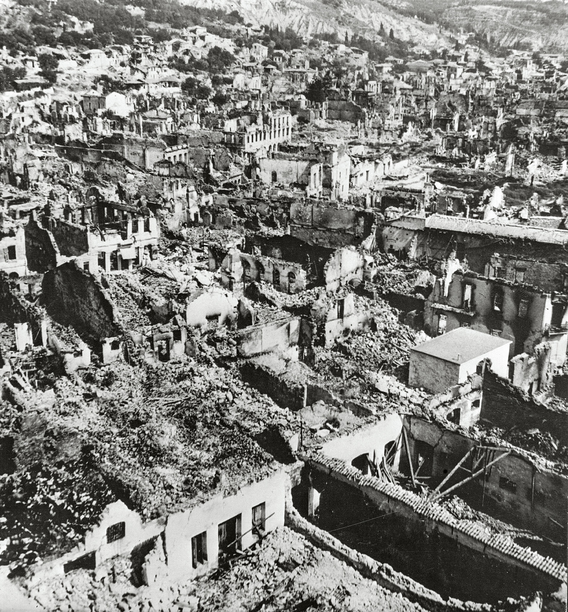 Ελένη Βλάχου – όλεθρος ασυλλήπτου εκτάσεως-10