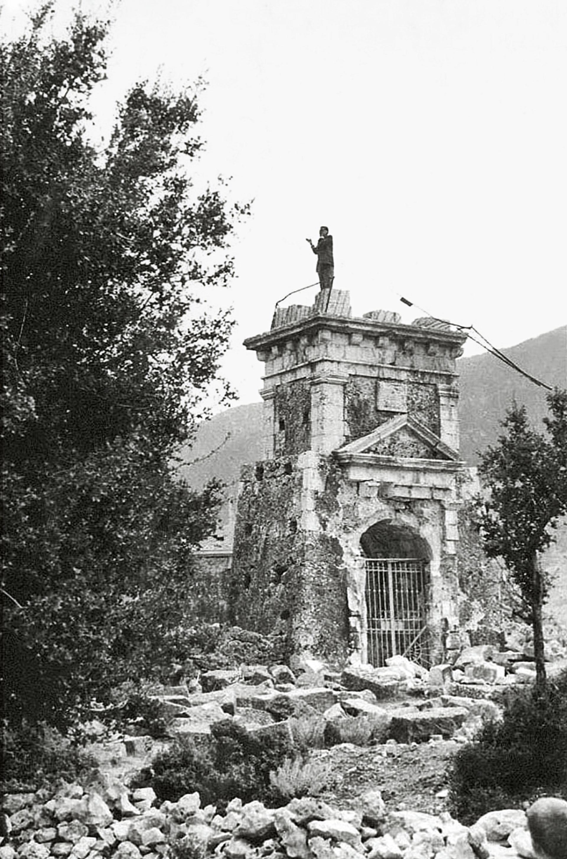 Ελένη Βλάχου – όλεθρος ασυλλήπτου εκτάσεως-13