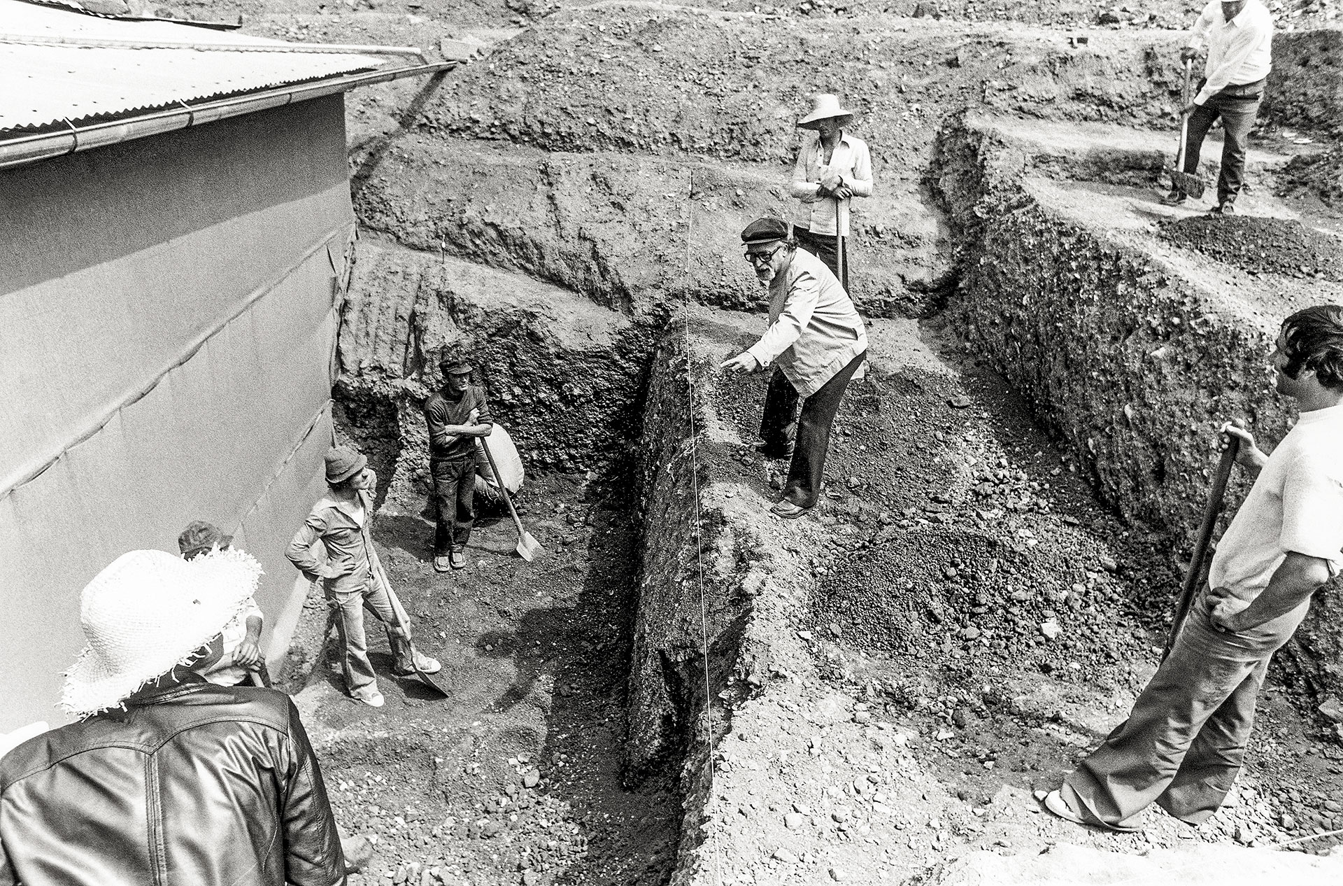 Μεγάλες ανακαλύψεις – Η σκαπάνη των αρχαιολόγων-15