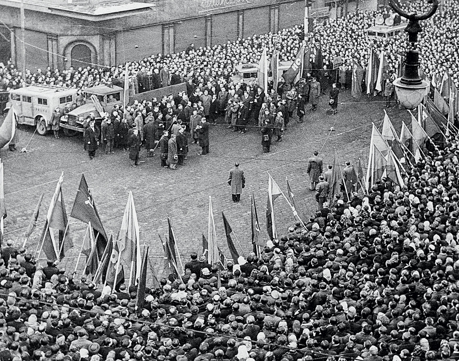 Ουίνστον Τσώρτσιλ – Σας λέγω, προσέξατε!-15