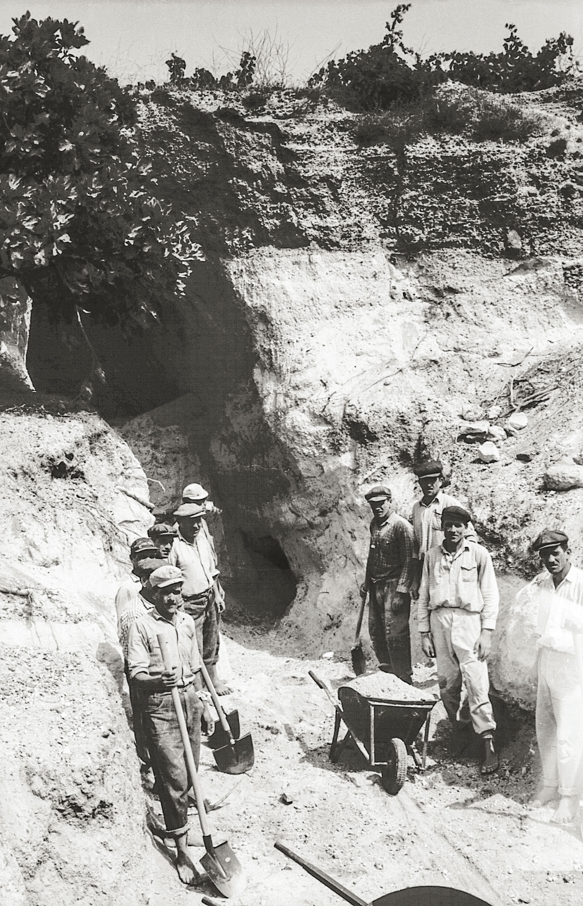 Μεγάλες ανακαλύψεις – Η σκαπάνη των αρχαιολόγων-18