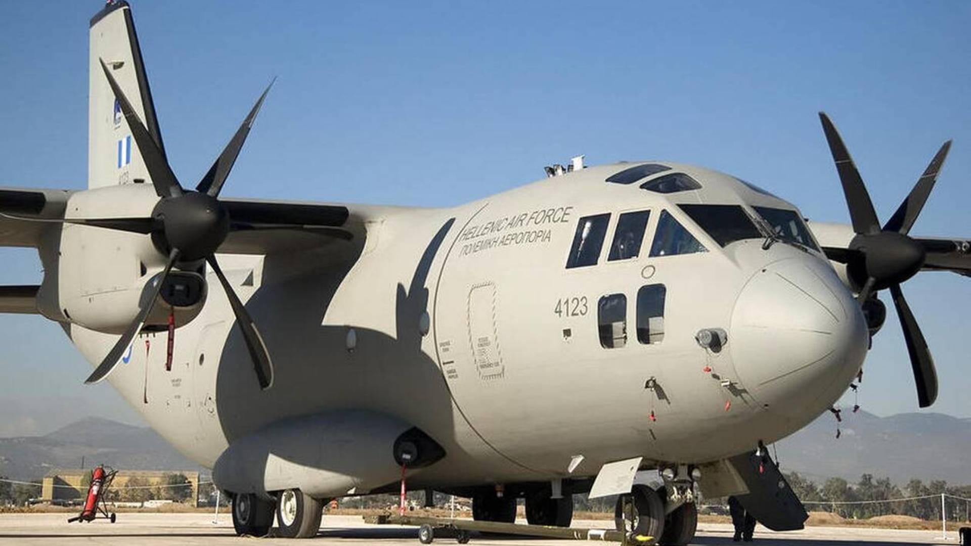 Ελέγχονται για ρωγμές και τα ελληνικά C-27J-1