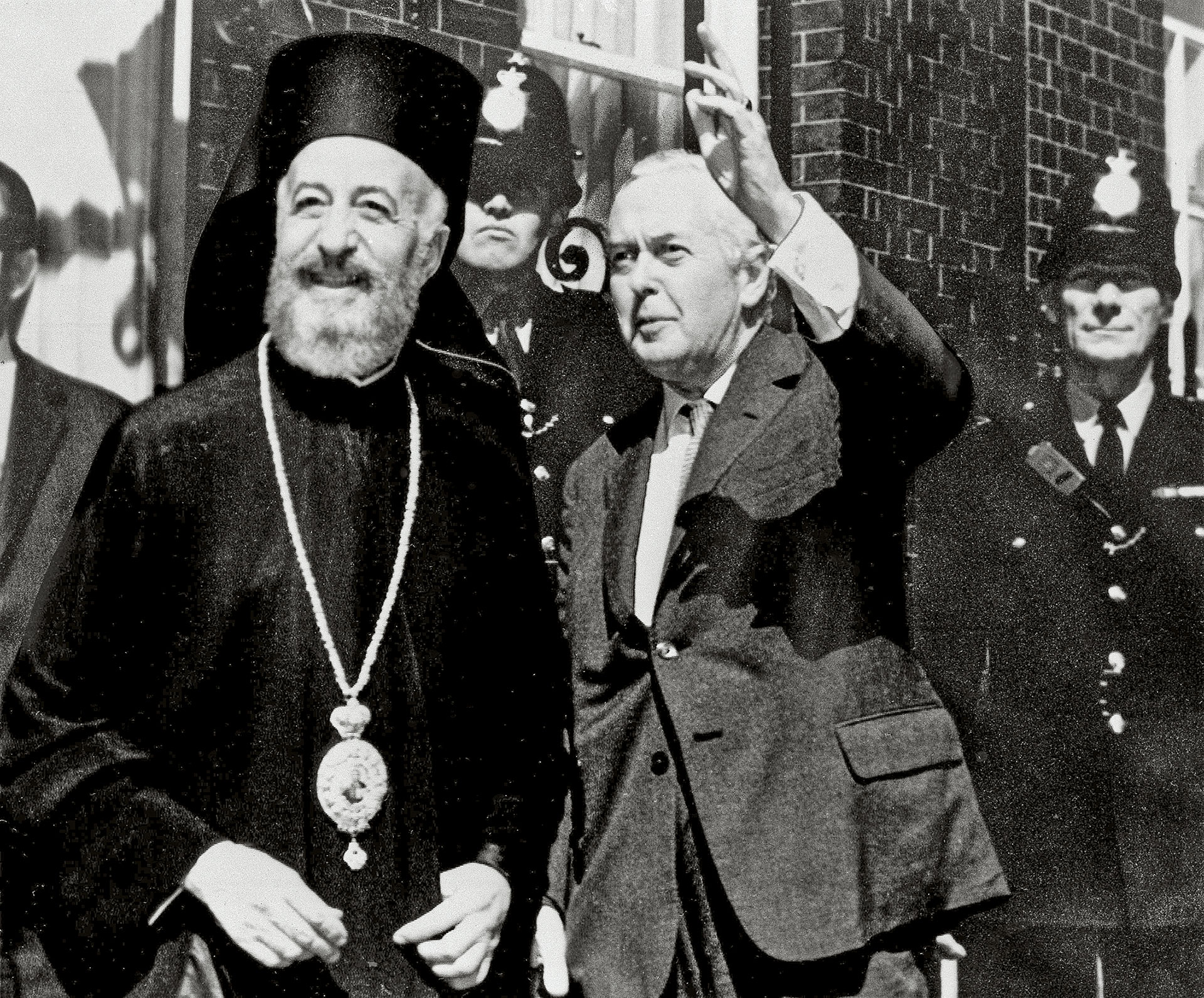 Κύπρος 1974 – Το παρασκήνιο και το χρονικό της καταστροφής-18