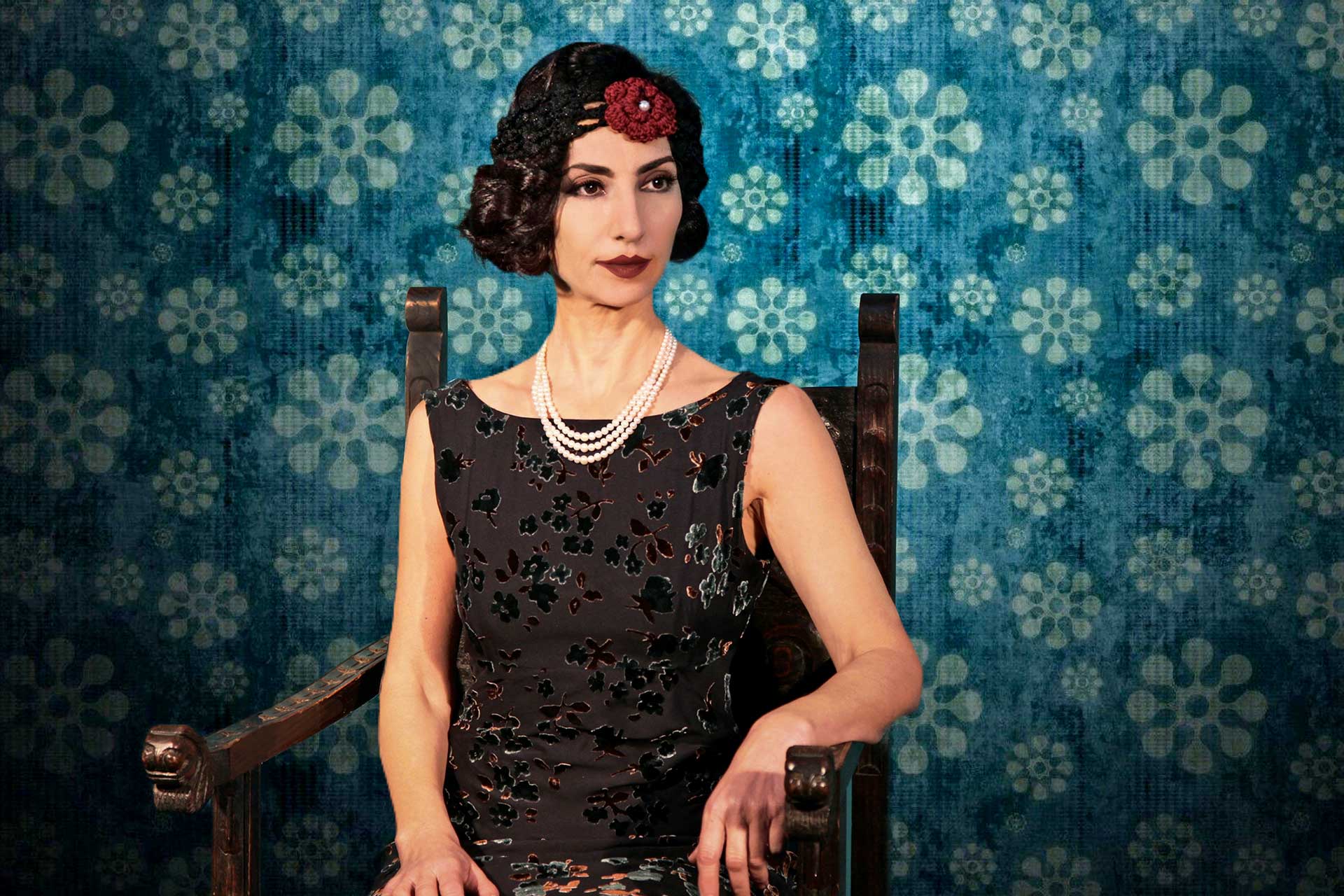 Τέσσερις ρεμπέτισσες στο σανίδι-1