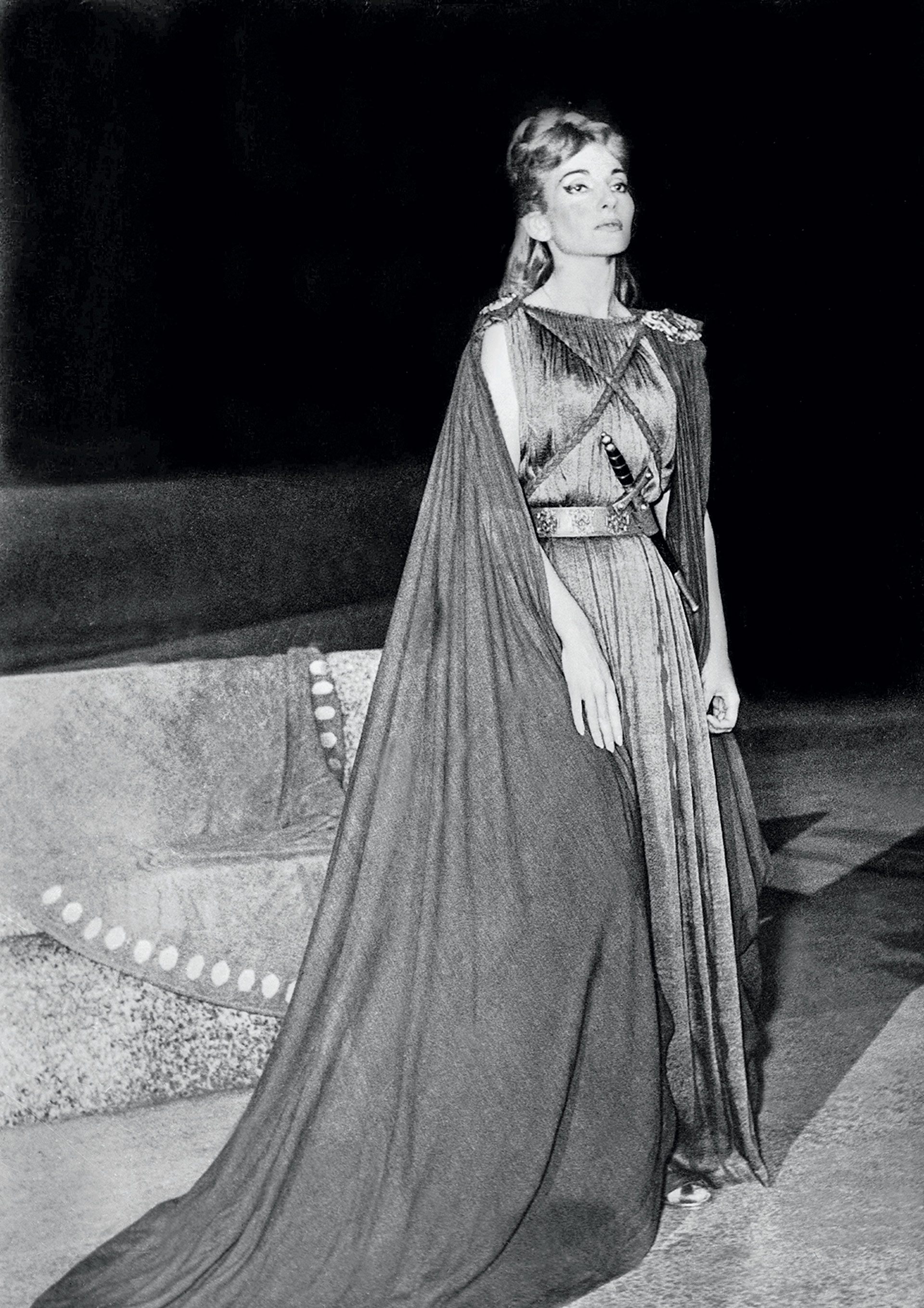 Μεγάλες πρεμιέρες – Εις το θέατρον της Επιδαύρου-23