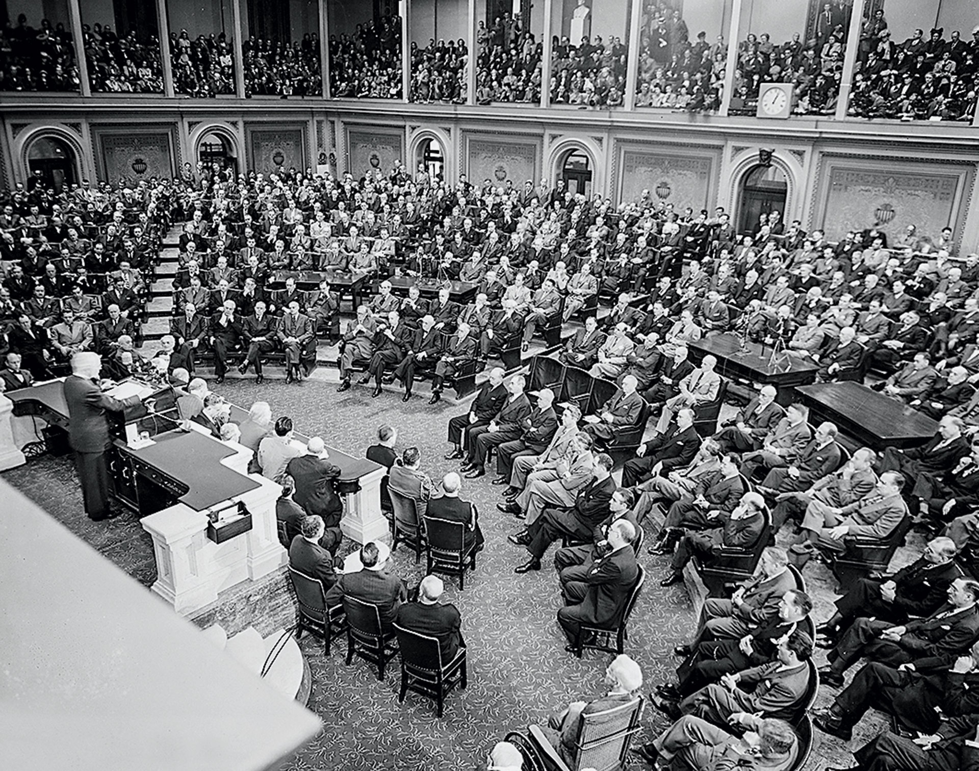 Ουίνστον Τσώρτσιλ – Σας λέγω, προσέξατε!-23
