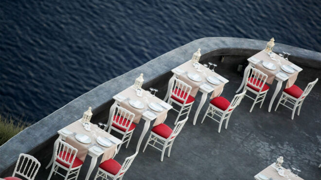 επιστροφή-στο-από-στόμα-σε-στόμα-562762186