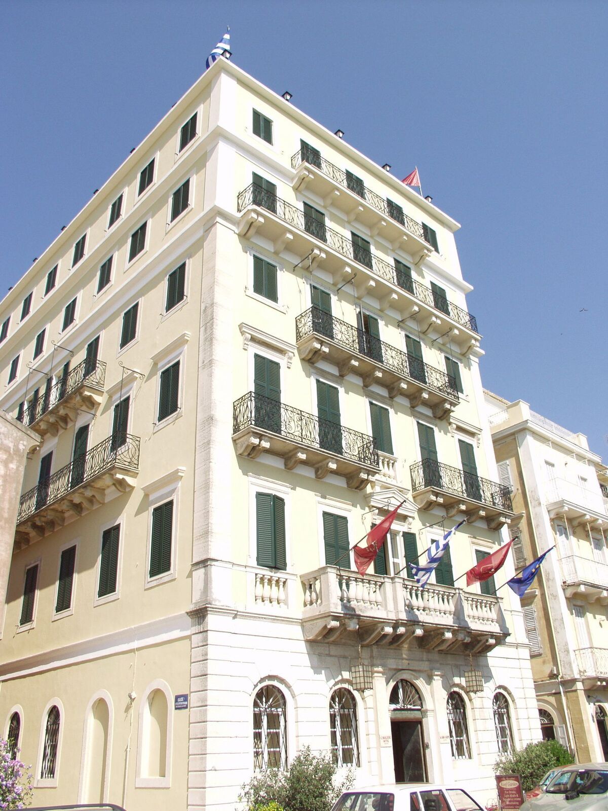 «Εφυγε» ο Σπύρος Φλαμπουριάρης, ένας σπάνιος ευπατρίδης της Κέρκυρας-2