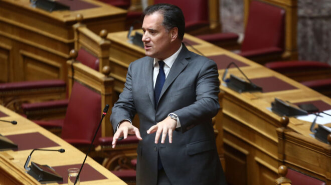 εντός-και-εκτός-το-μήνυμα-του-αλέξη-τσί-562765063