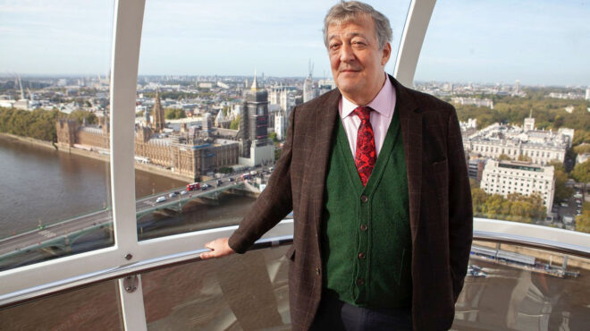 στίβεν-φράι-στην-κ-ο-δρόμος-για-μια-ε-562762588