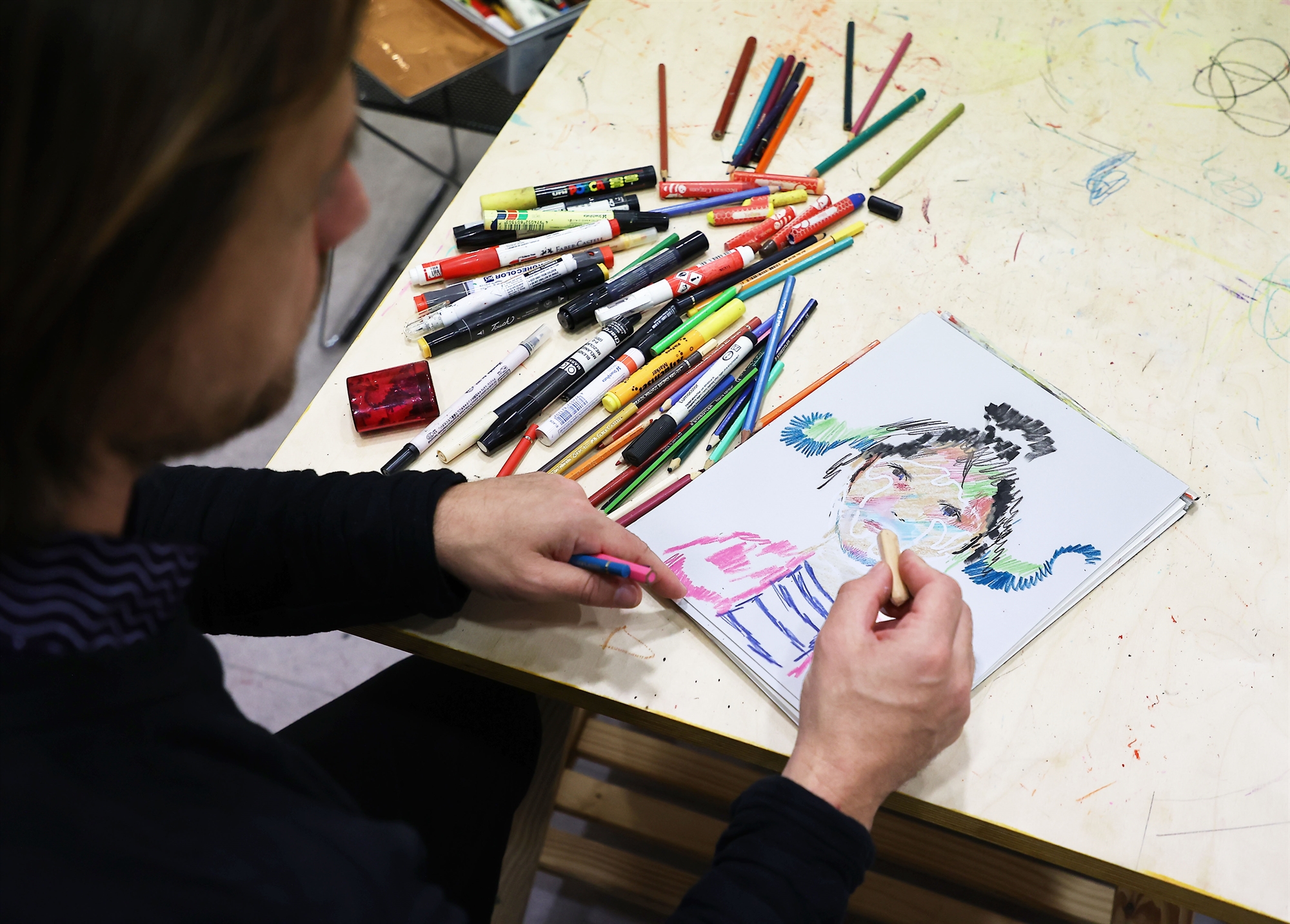 Η γκαλερί που έγινε εργαστήρι ζωγραφικής-2