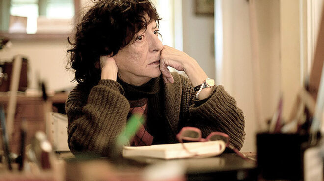 η-αυτάρκης-ησυχία-της-ποιήτριας-μαρία-562803226