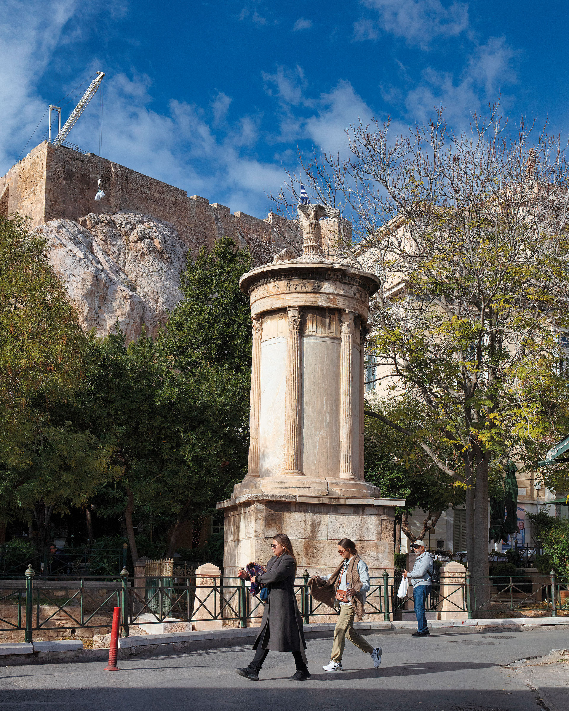 Μία βόλτα στην Πλάκα, τη «γειτονιά των θεών»-8