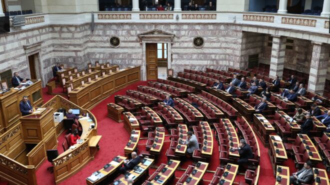 δουλειά-δεν-είχε-ο-διάβολος-encore-562799332