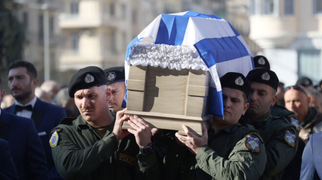 εντός-και-εκτός-δύσκολο-το-αντίο-στο-562808278