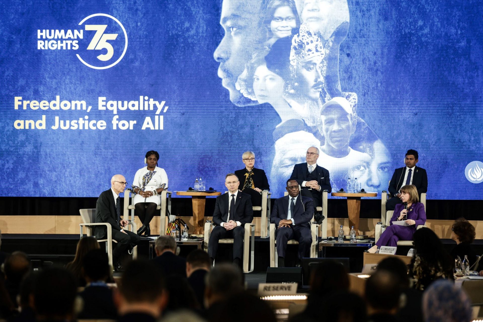 Η ΠτΔ στην Ελβετία, μια παραγωγικότατη επίσκεψη με ένα «χάρτινο φεγγαράκι»-1