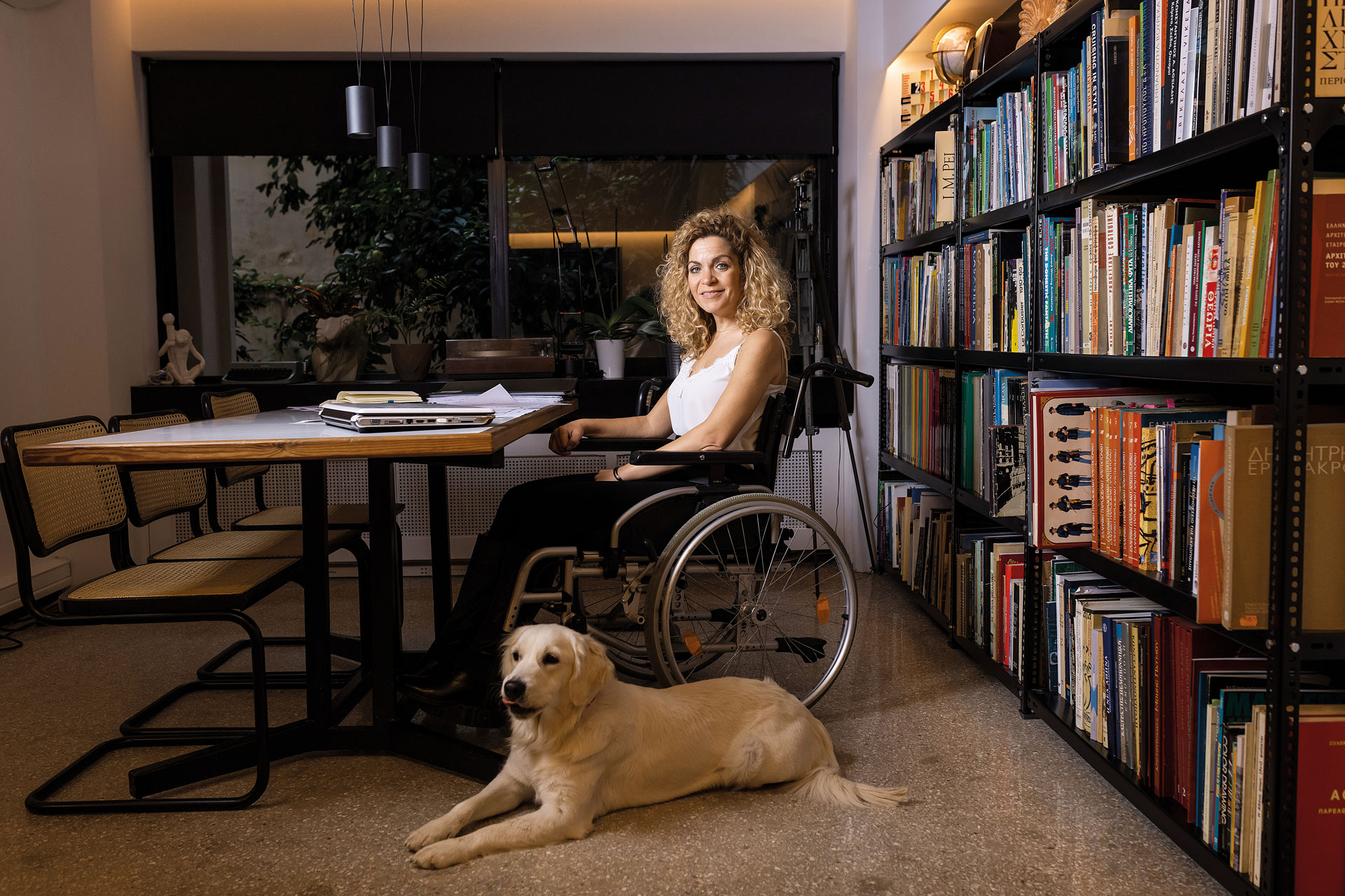 «Ούτε δυστυχισμένοι, ούτε σούπερ ήρωες»-1