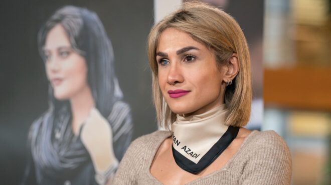 h-μαχσά-αμινί-ζει-ακόμη-562782397