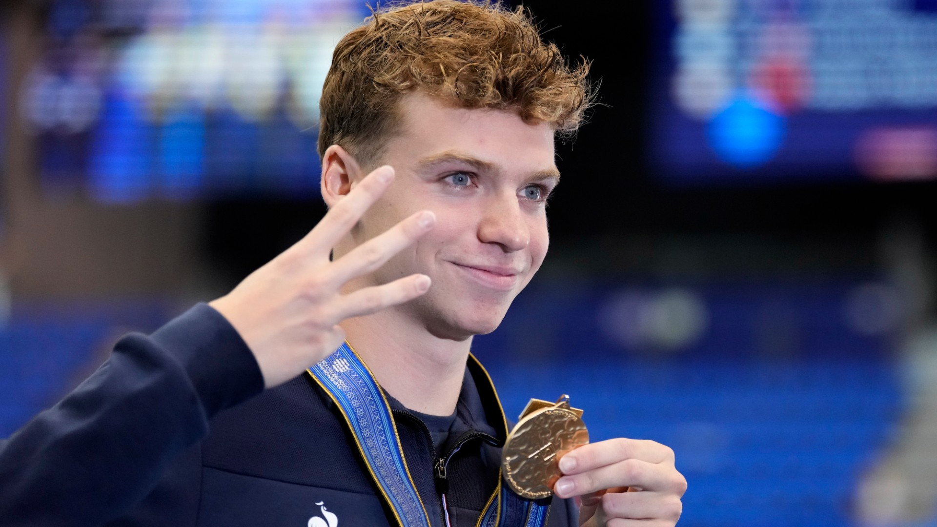 Ο Λεό Μαρσάν έγινε ο αθλητής που κατέρριψε το τελευταία παγκόσμιο ρεκόρ που είχε ο Μάικλ Φελπς