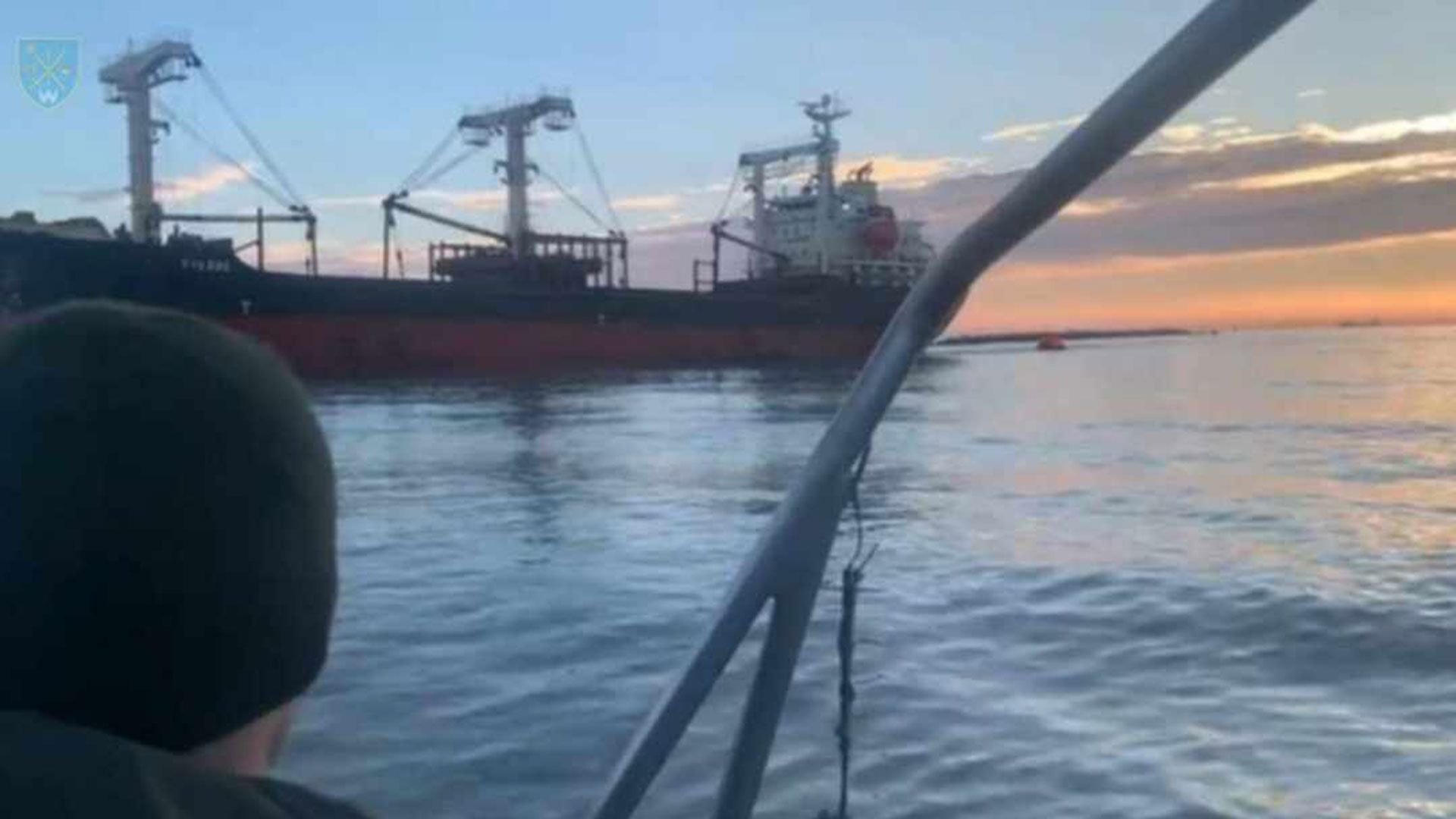 Μαύρη Θάλασσα: Δύο σενάρια για την έκρηξη στο ελληνόκτητο πλοίο-1