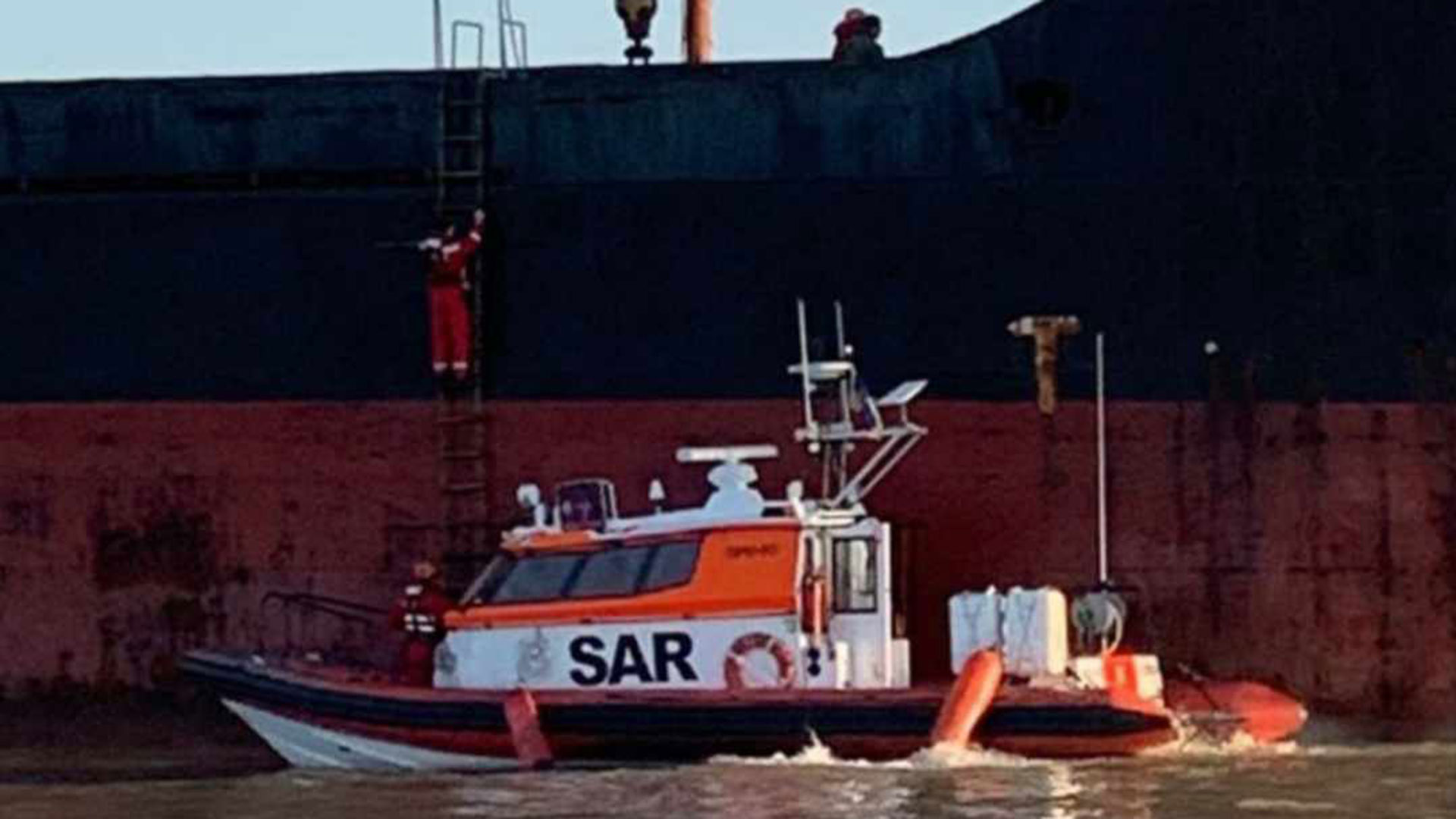 Μαύρη Θάλασσα: Δύο σενάρια για την έκρηξη στο ελληνόκτητο πλοίο-2