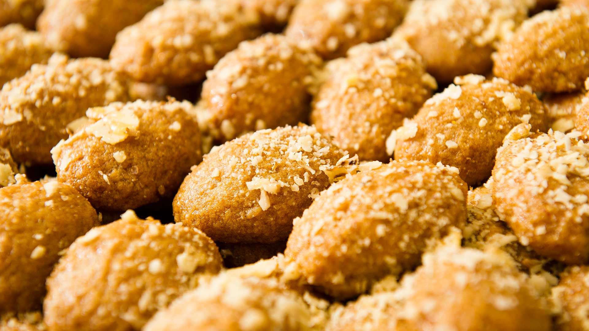 Τα καλύτερα μελομακάρονα της Αθήνας φέτος: η λίστα του Γαστρονόμου-3