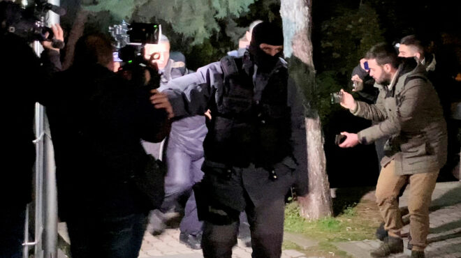 βόρεια-μακεδονία-ηγέτης-κόμματος-της-562767091