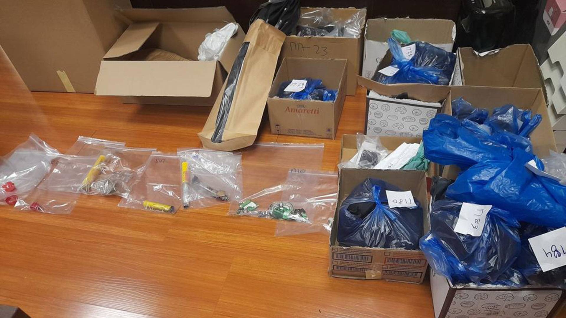 Ρέντης: Δύο άγνωστοι «οργανωτές» εκτός γηπέδου-1