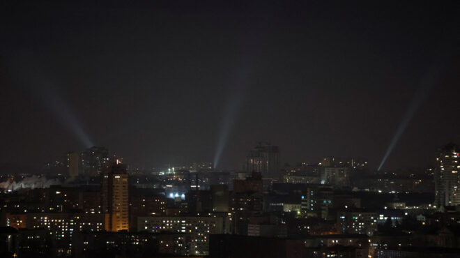 ουκρανία-ρωσικό-drone-έπληξε-πολυκατοικί-562796923