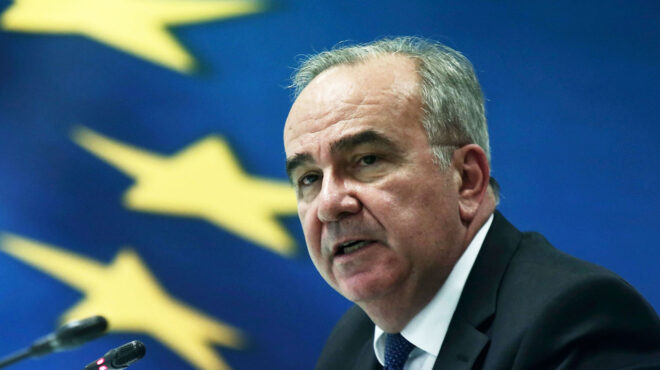 εσπα-και-ταμείο-ανάκαμψης-οι-δύο-πυλών-562765147