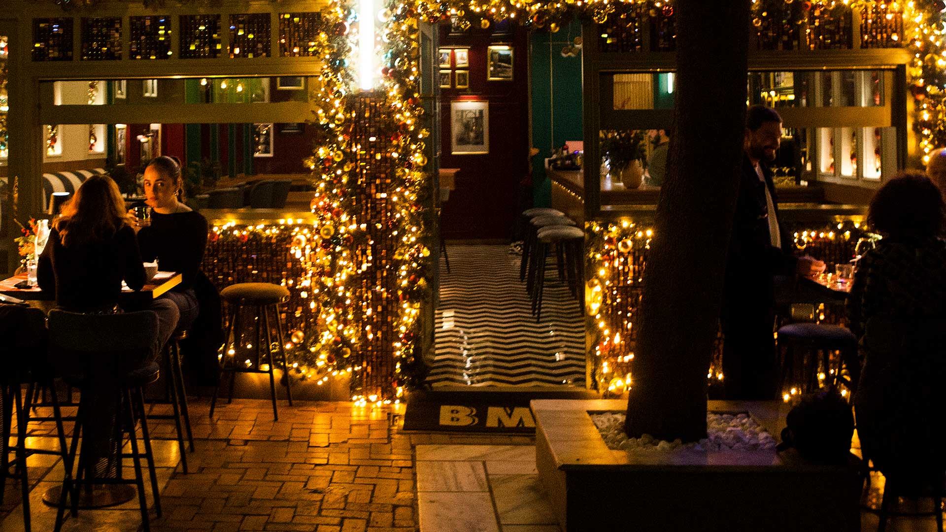 11 στάσεις για φαγητό μετά τα χριστουγεννιάτικα ψώνια στην Ερμού-3