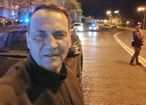 στο-κίεβο-η-πρώτη-επίσημη-επίσκεψη-του-562797229