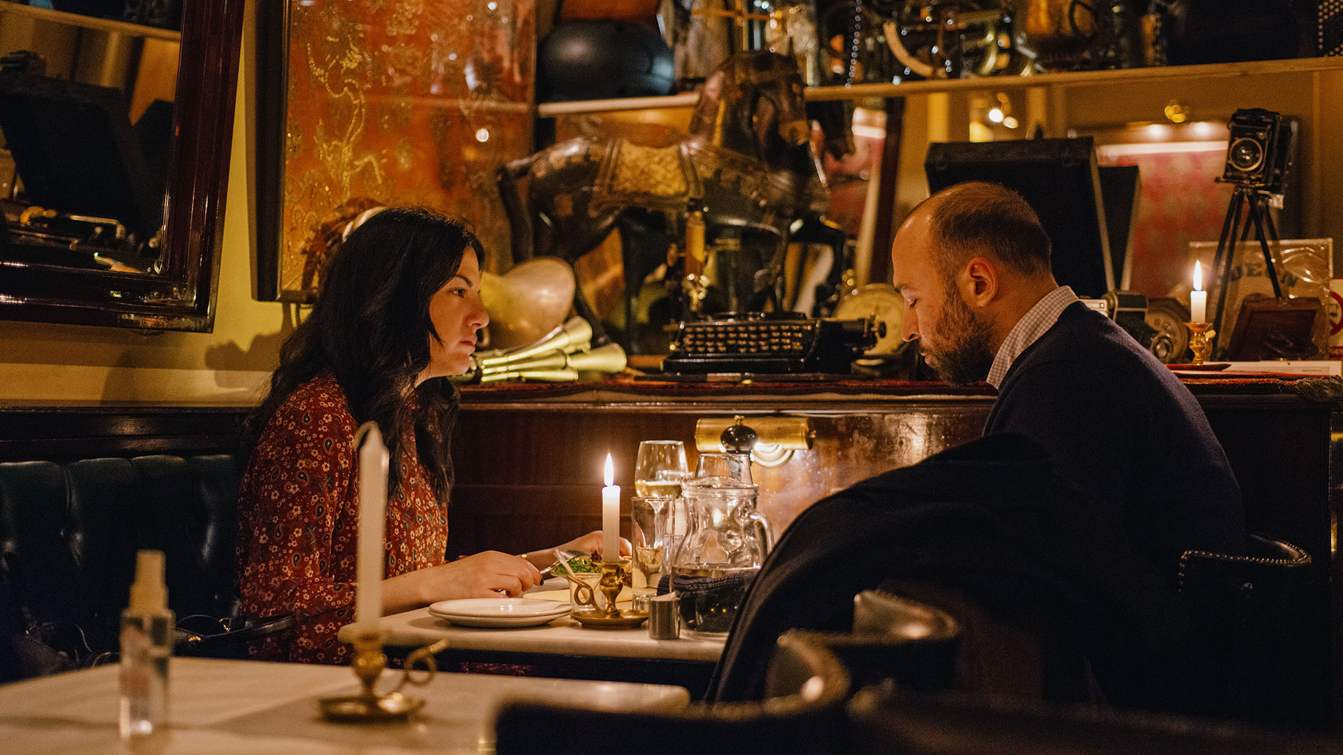 Φαγητό μετά το θέατρο: 8 κουζίνες στην Αθήνα που κλείνουν αργά την αυλαία-8