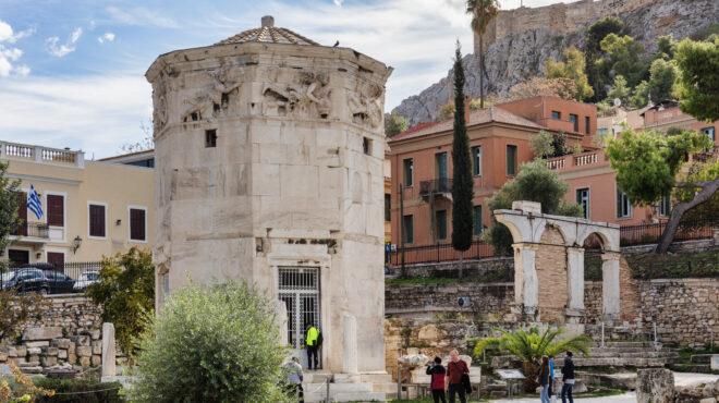 διαβάστε-στο-νέο-κ-βόλτα-στη-γειτον-562759444