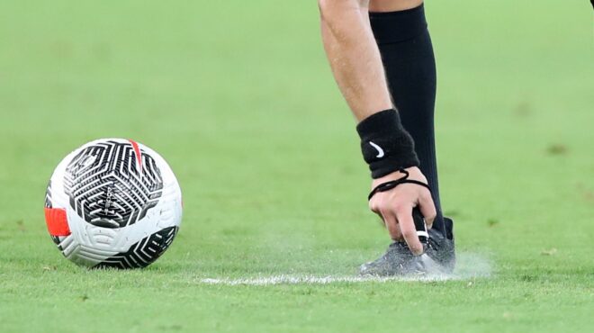 ξανά-στη-σέντρα-η-super-league-562780591