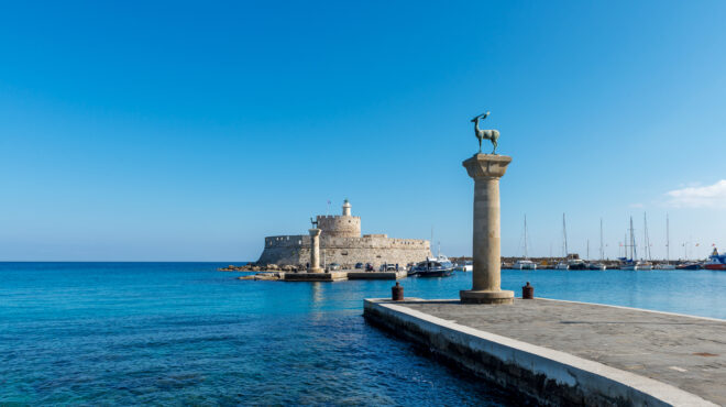 τα-10-νησιά-που-θα-επισκέπτονται-οι-τούρ-562770181