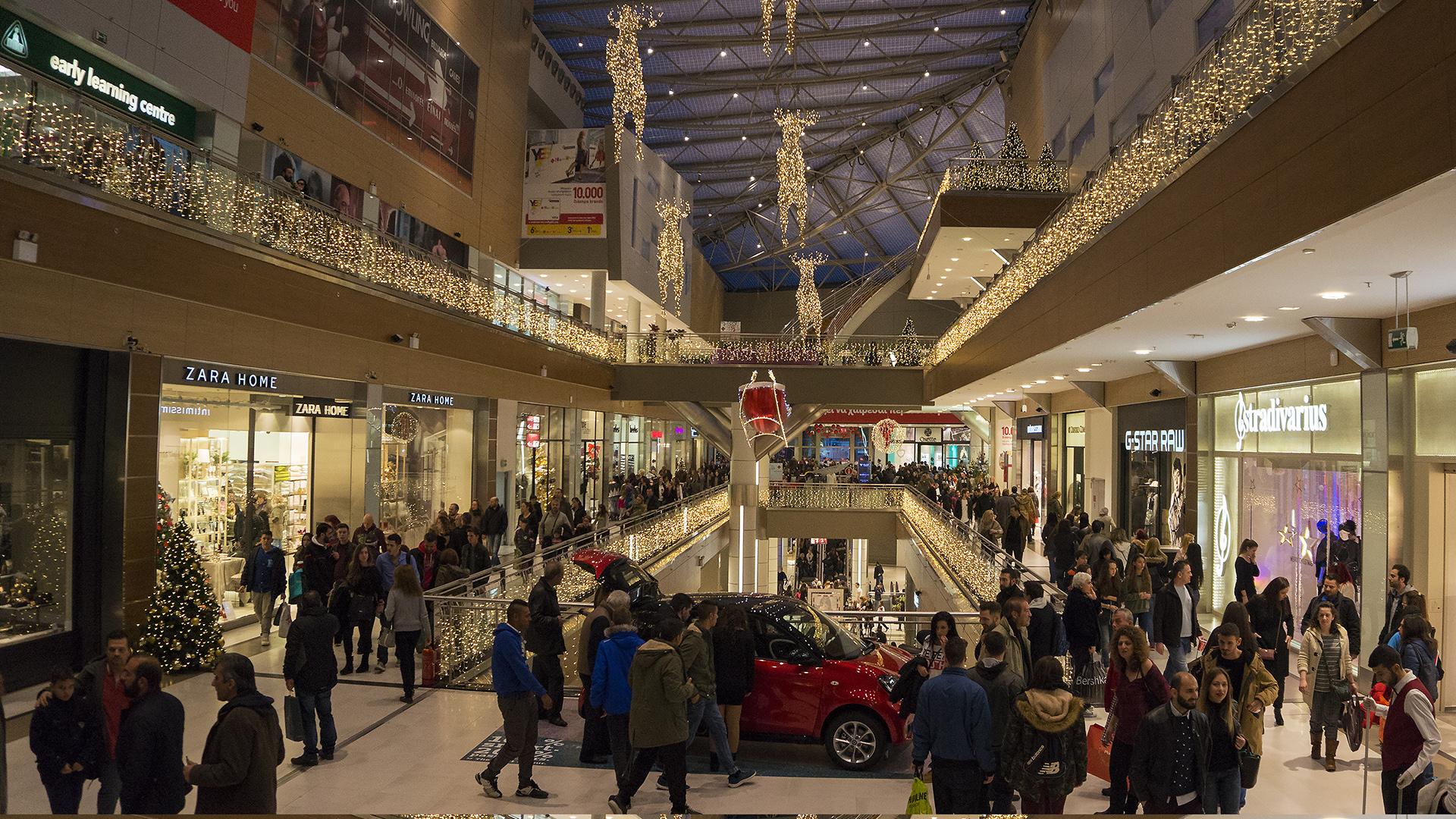 Πώς θα ψωνίσουν οι Ελληνες στις γιορτές-2