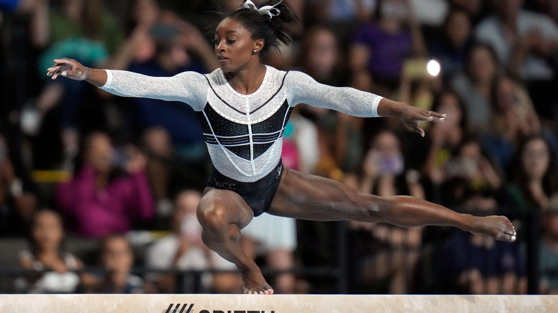 Σιμόν Μπάιλς, επέστρεψε ξανά στην κορυφή