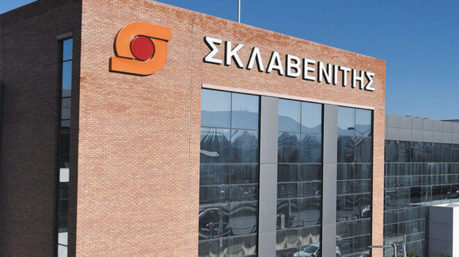 σκλαβενίτης-αυξάνει-κατά-517-τους-μισθο-562779925