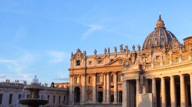 βατικανό-ερευνα-σε-βάρος-του-χειρουργ-562782088