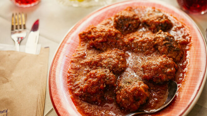 10-αγαπημένες-ταβέρνες-της-αθήνας-και-οι-562767673