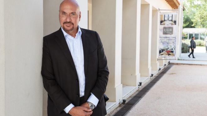 το-ελληνικό-columbia-αποκαλύπτεται-το-κτίρ-562780480