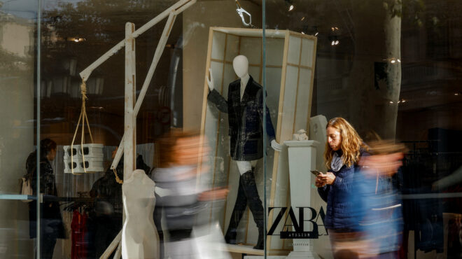 η-zara-αποσύρει-καμπάνια-μετά-τις-καταγγε-562778236