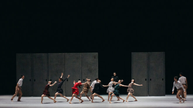 ελσ-το-μπαλέτο-κάρμεν-σε-νέα-παραγωγ-562850239